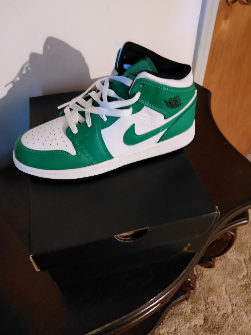Nike Green and White Kids Mid-Top Sneakers